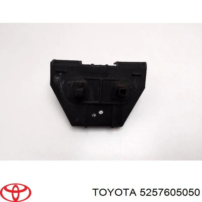 Soporte de parachoques trasero izquierdo Toyota 5257605050 precio, desde 133,45 EUR