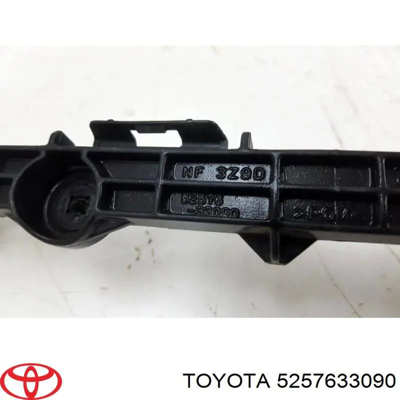 Soporte de paragolpes trasero izquierdo para Toyota Camry (V50)