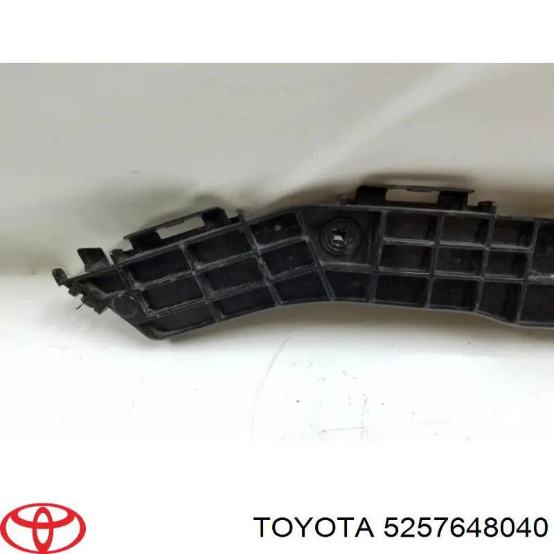 Soporte exterior izquierdo del parachoques trasero Toyota 5257648040 precio, desde 47,39 EUR