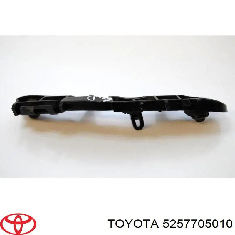 Soporte del parachoques trasero derecho 5257705010 Toyota