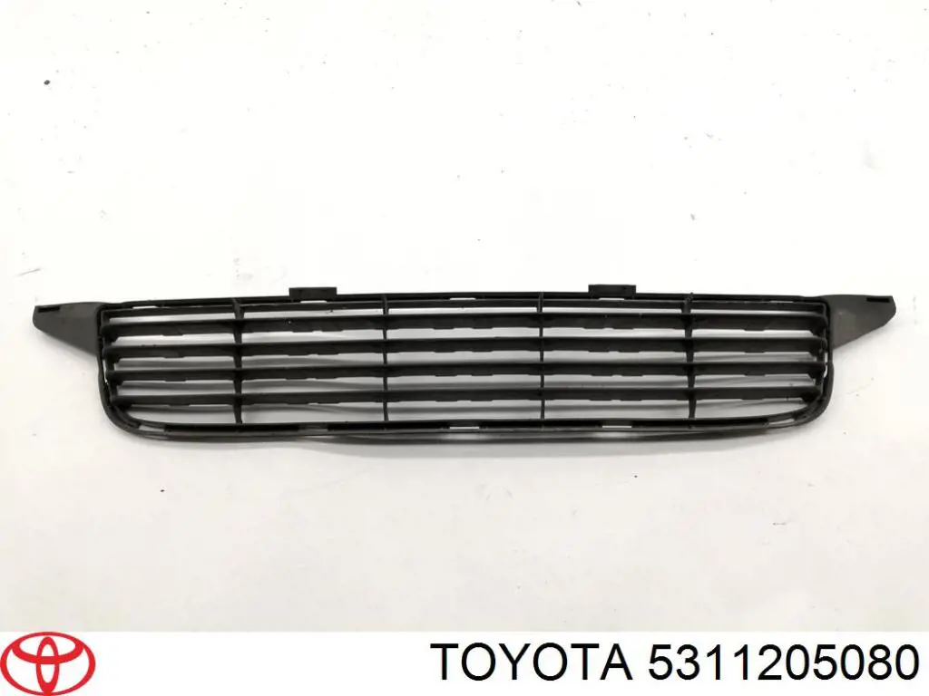 Rejilla del parachoques delantero Toyota 5311205080 precio, desde 48,13 EUR