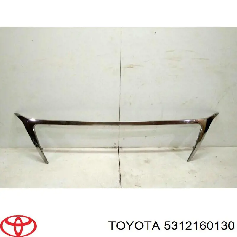 Moldura de rejilla de radiador Toyota 5312160130