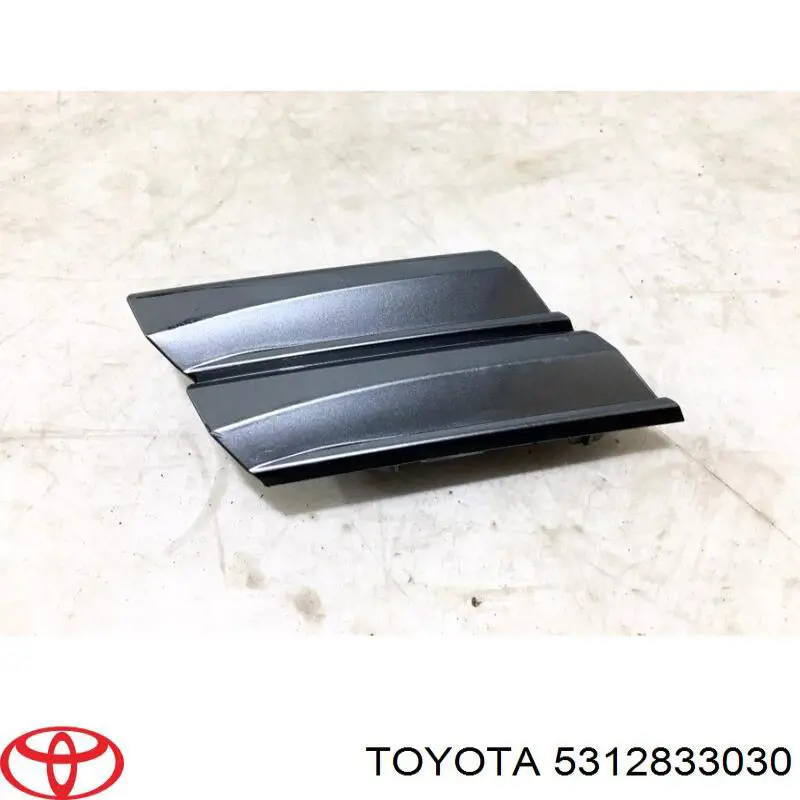 5312833030 Toyota cobertura de parachoques, enganche de remolque, delantera