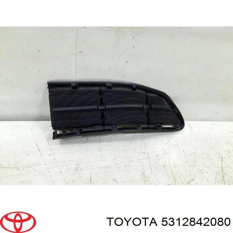 5312842080 Toyota rejilla de ventilación, parachoques trasero, izquierda