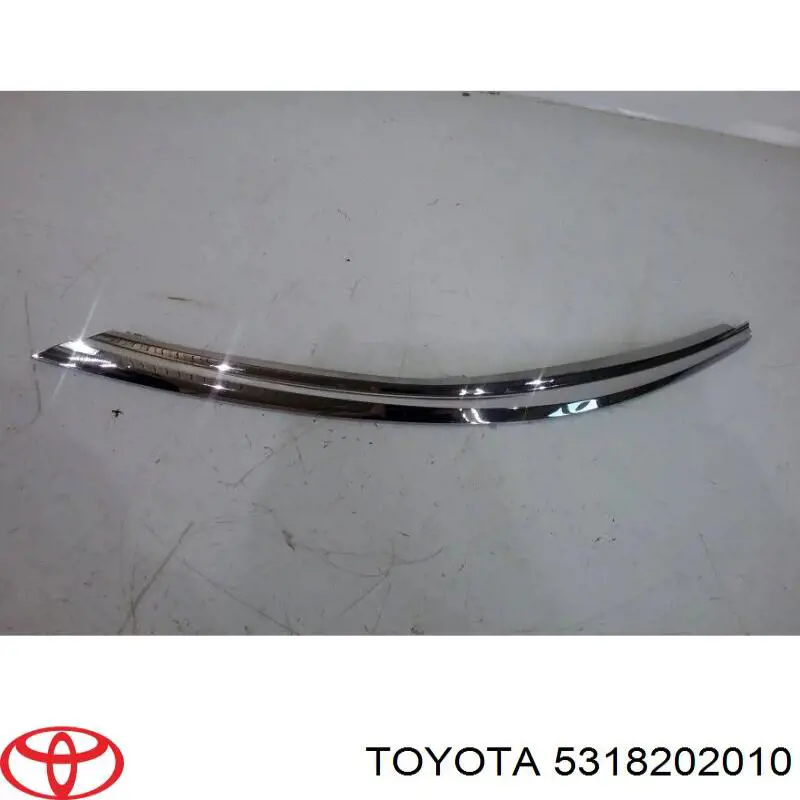Comprar 5318202010 Toyota Moldura de faro izquierdo