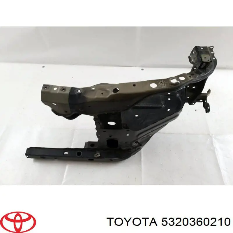 5320360210 Toyota soporte de radiador superior (panel de montaje para foco)