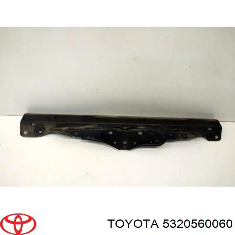5320560060 Toyota soporte de radiador superior