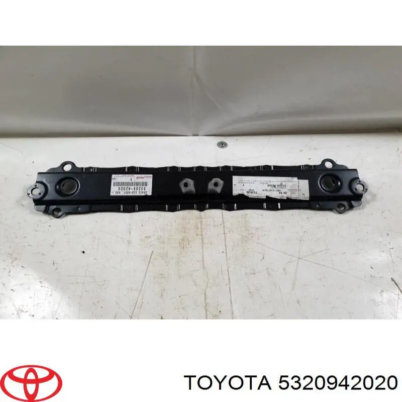 5320942020 Toyota soporte de radiador inferior (panel de montaje para foco)