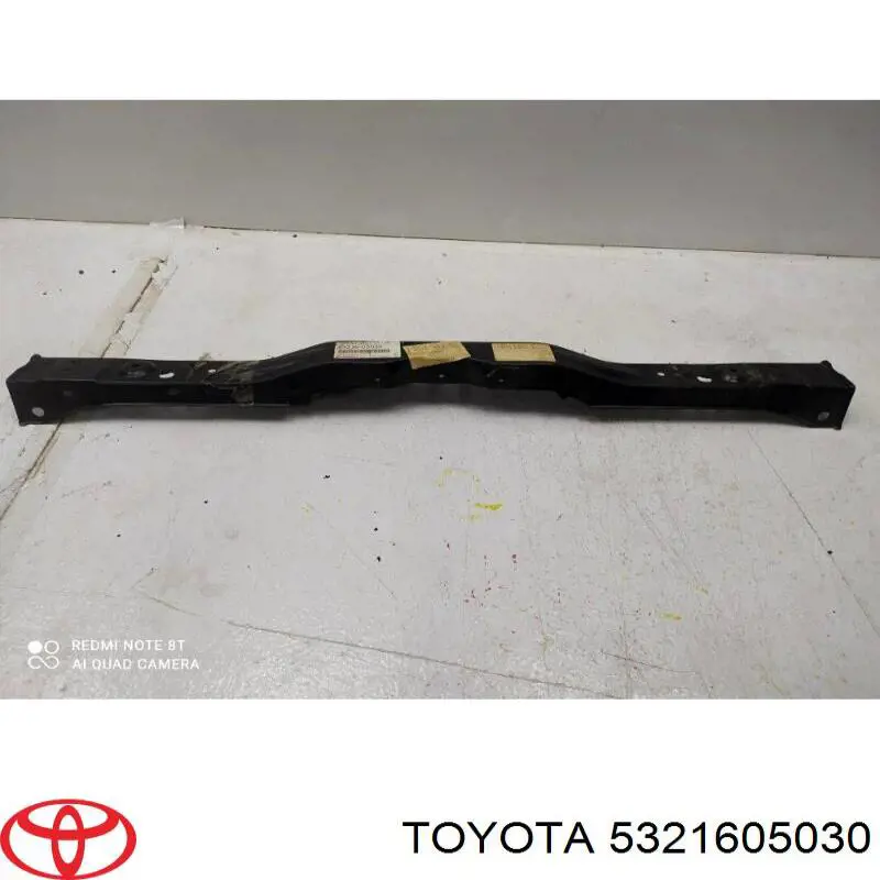 Soporte de radiador superior (panel de montaje para foco) para Toyota Avensis (T25)