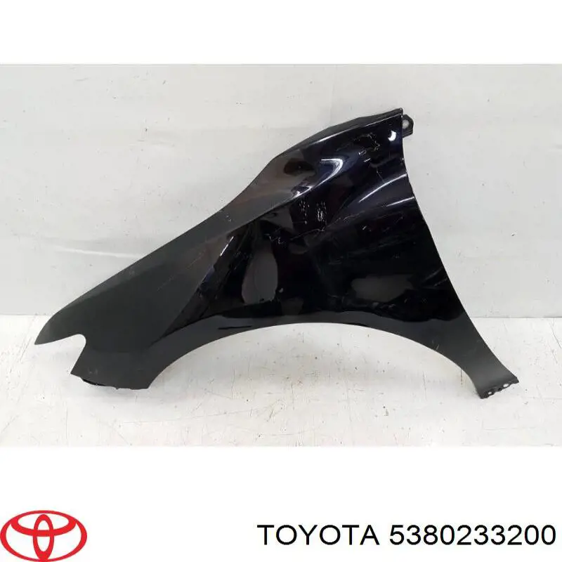 Guardabarros delantero izquierdo Toyota Camry (V70)