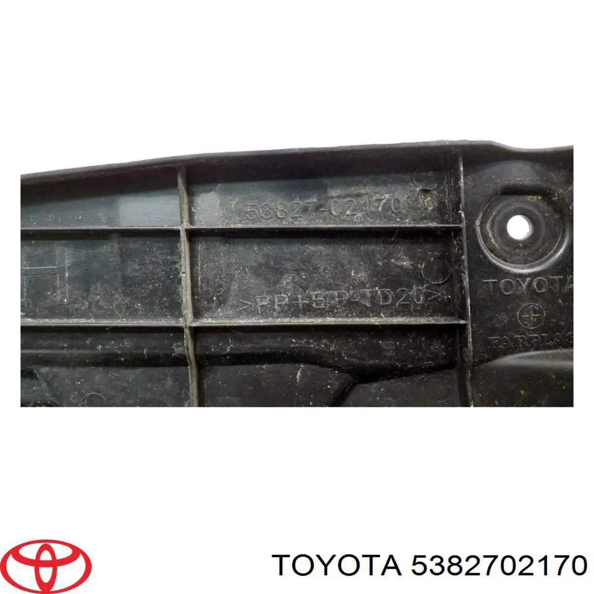 5382702170 Toyota sello de guardabarros