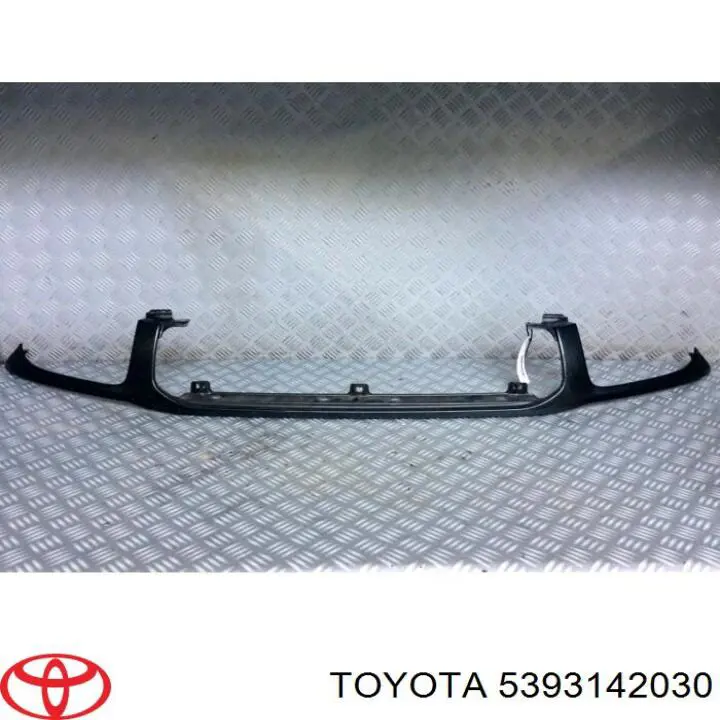 Cubierta inferior de faro Toyota 5393142030 precio, desde 69,19 EUR