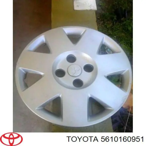 5610160951 Toyota Parabrisas delantero 