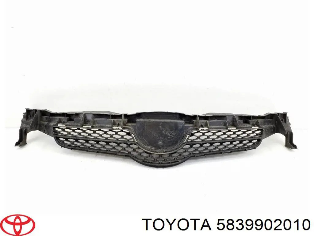 5839902010 Toyota