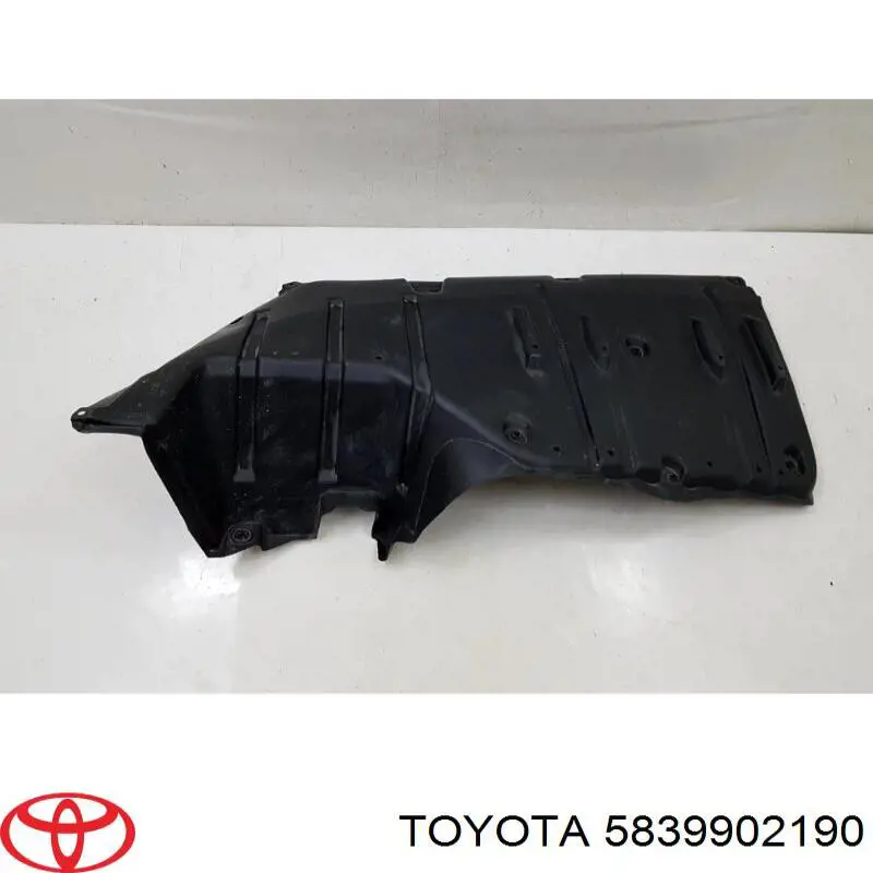 5839902190 Toyota