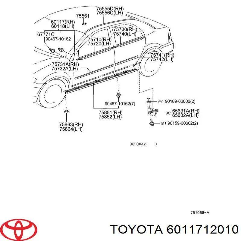6011712010 Toyota moldura de guardabarro delantero derecho
