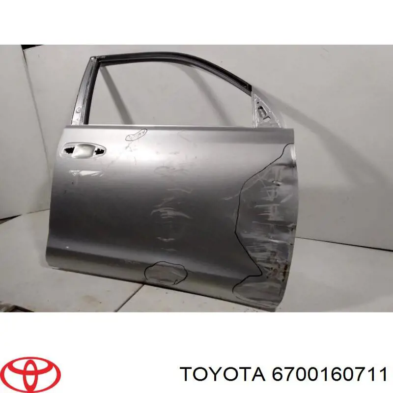 6700160711 Toyota Puerta delantera derecha