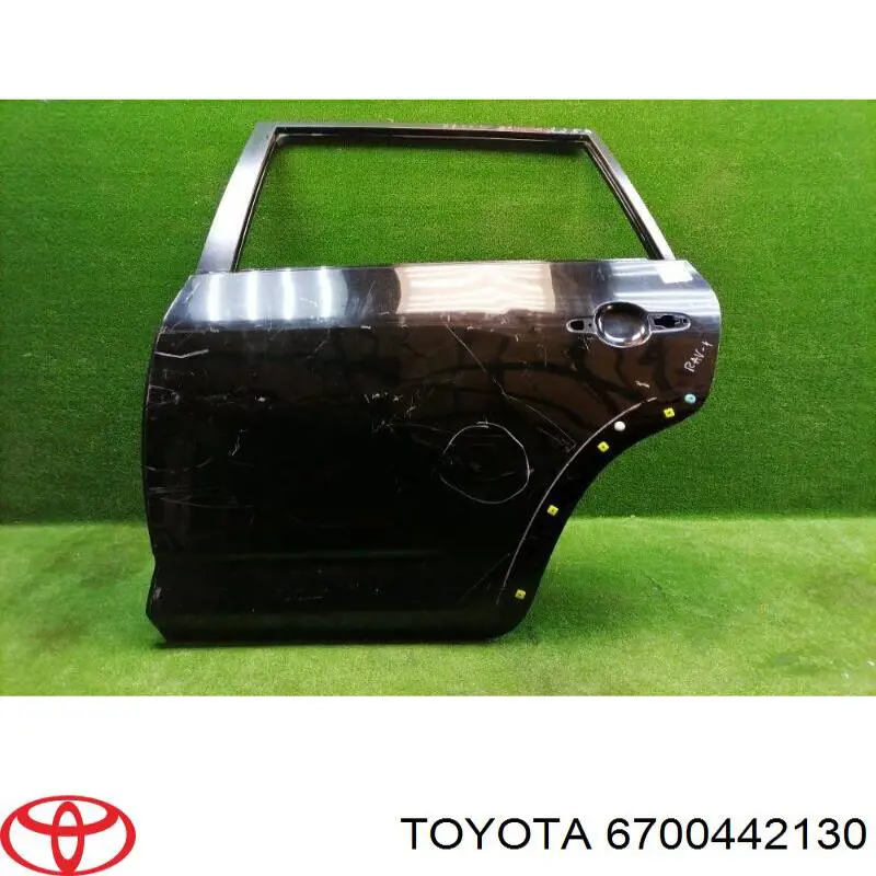 6700442130 Toyota puerta trasera izquierda