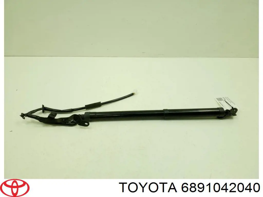 6891042040 Toyota