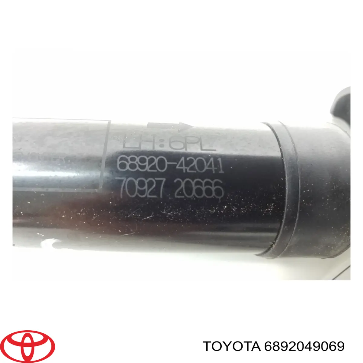 6892049069 Toyota