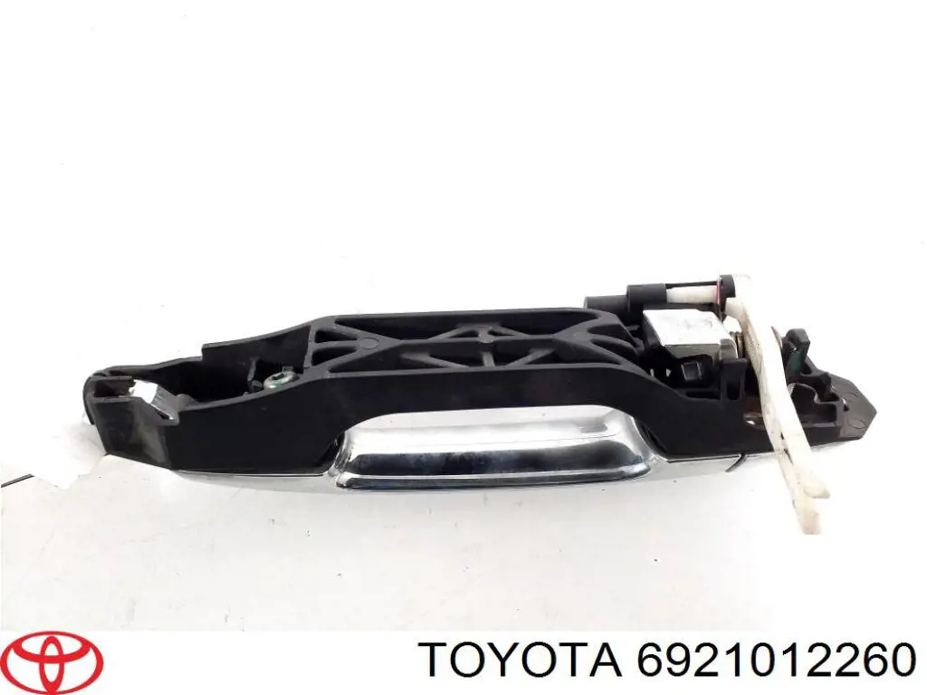Manija exterior derecha de puerta trasera Toyota 6921012260 precio, desde 46,46 EUR