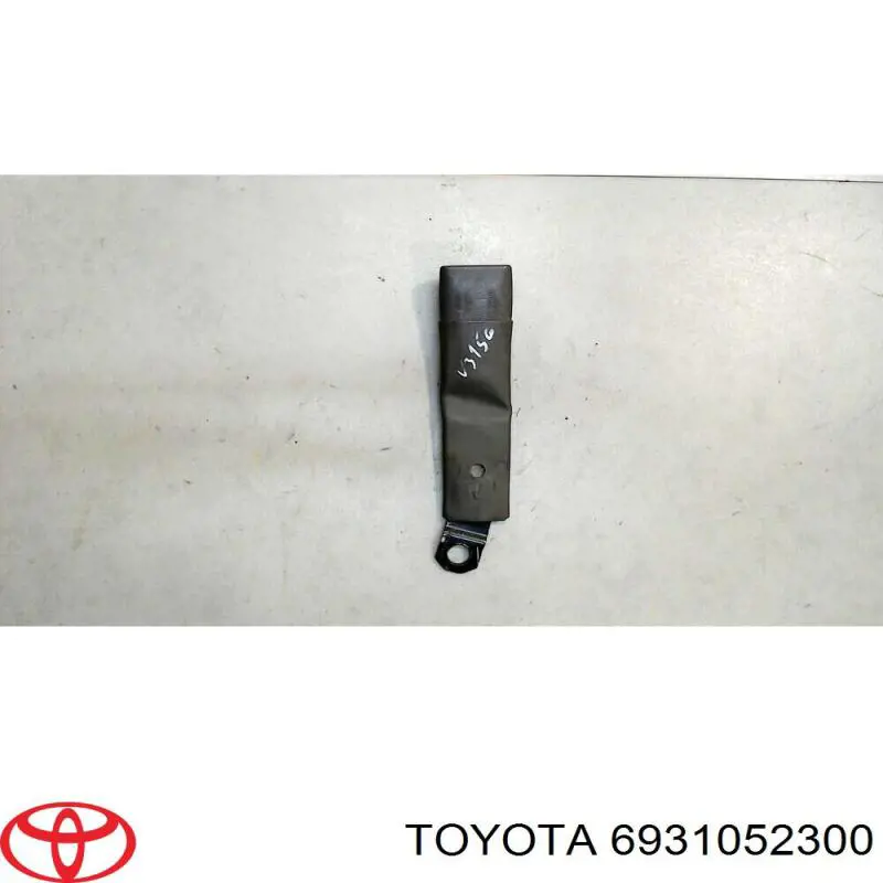 Cerradura de puerta delantera derecha Toyota 6931052300