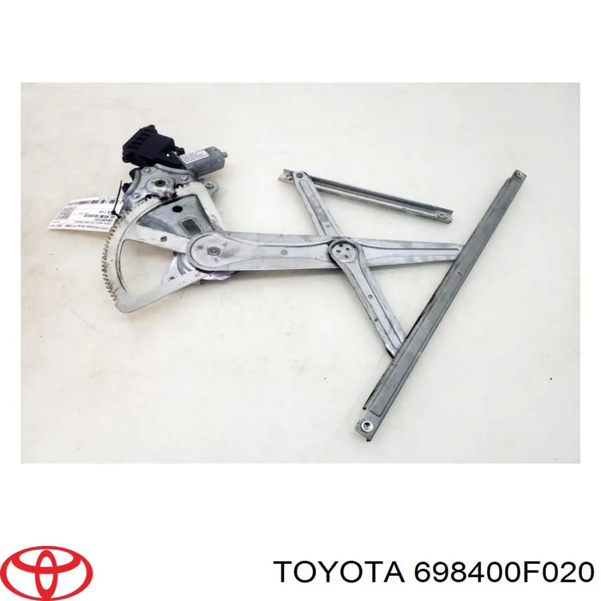 Mecanismo de elevalunas de la puerta trasera izquierda Toyota 698400F020 precio, desde 33,40 EUR