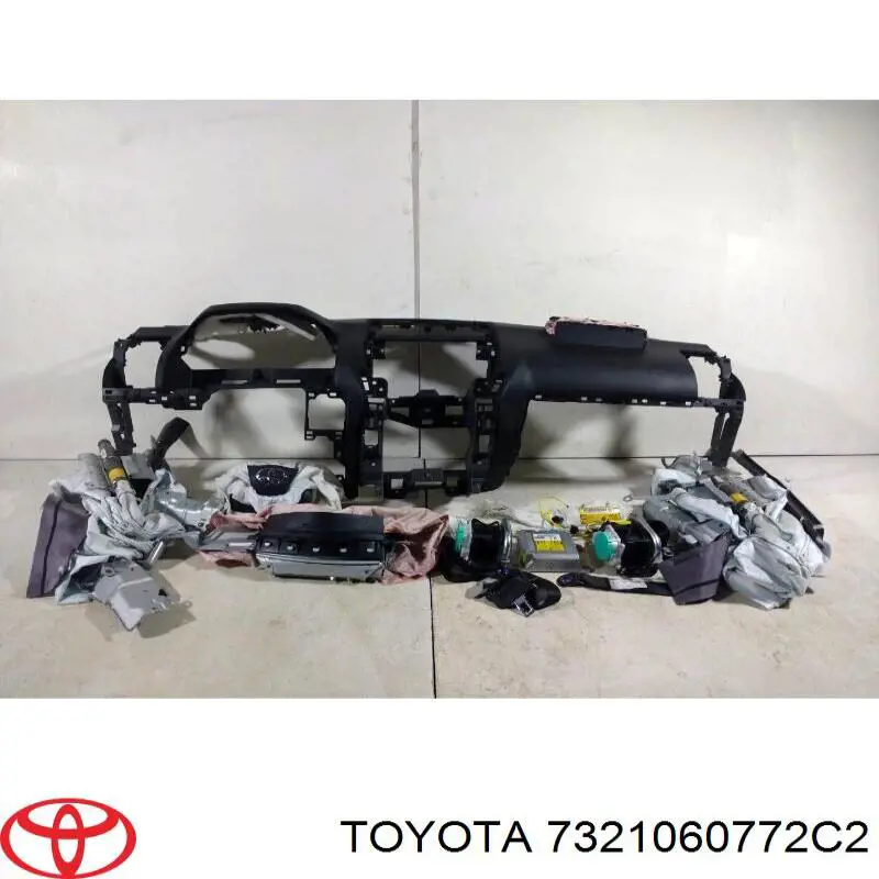 7321060770C2 Toyota cinturón de seguridad delantero derecho