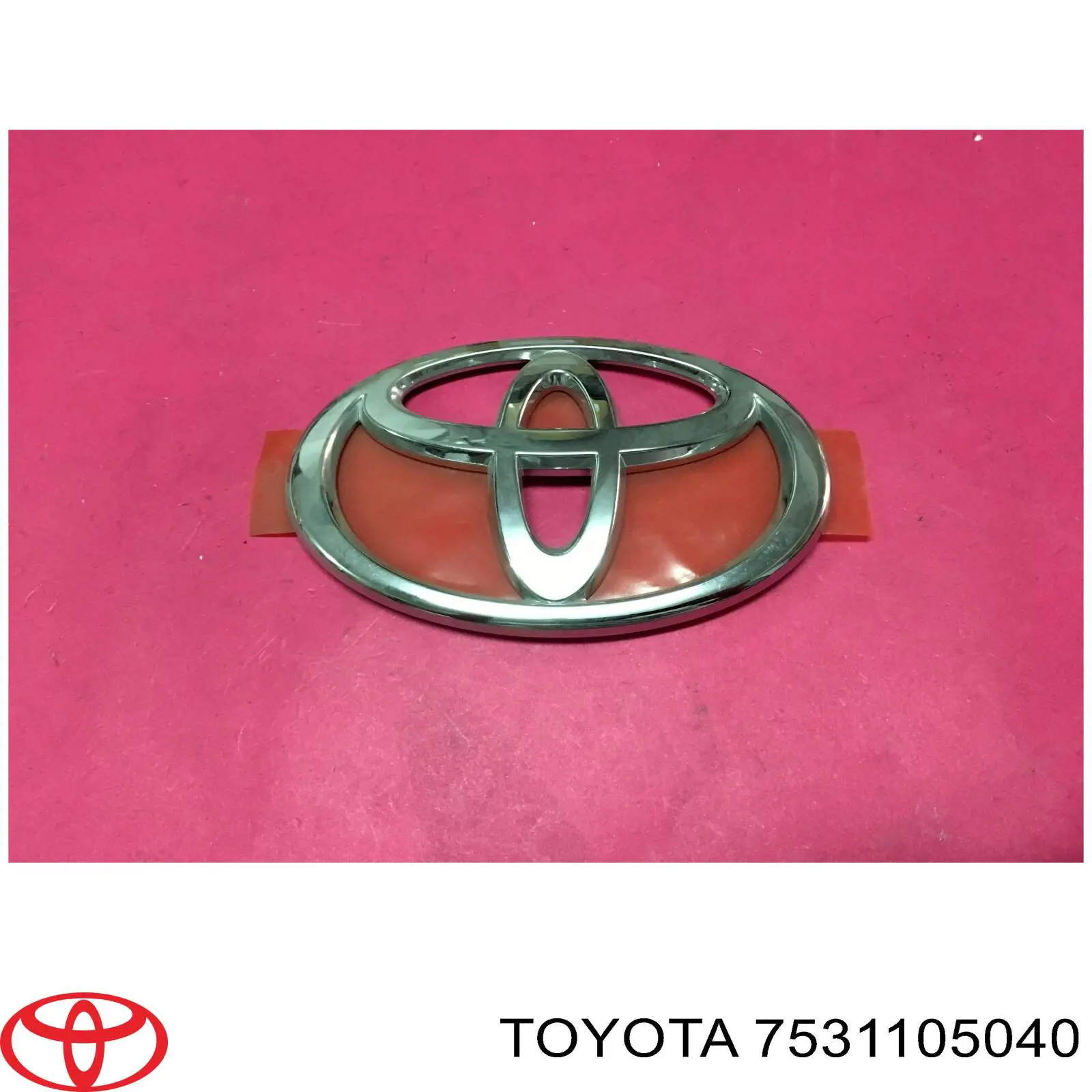 Emblema de la rejilla para Toyota Corolla (E18)