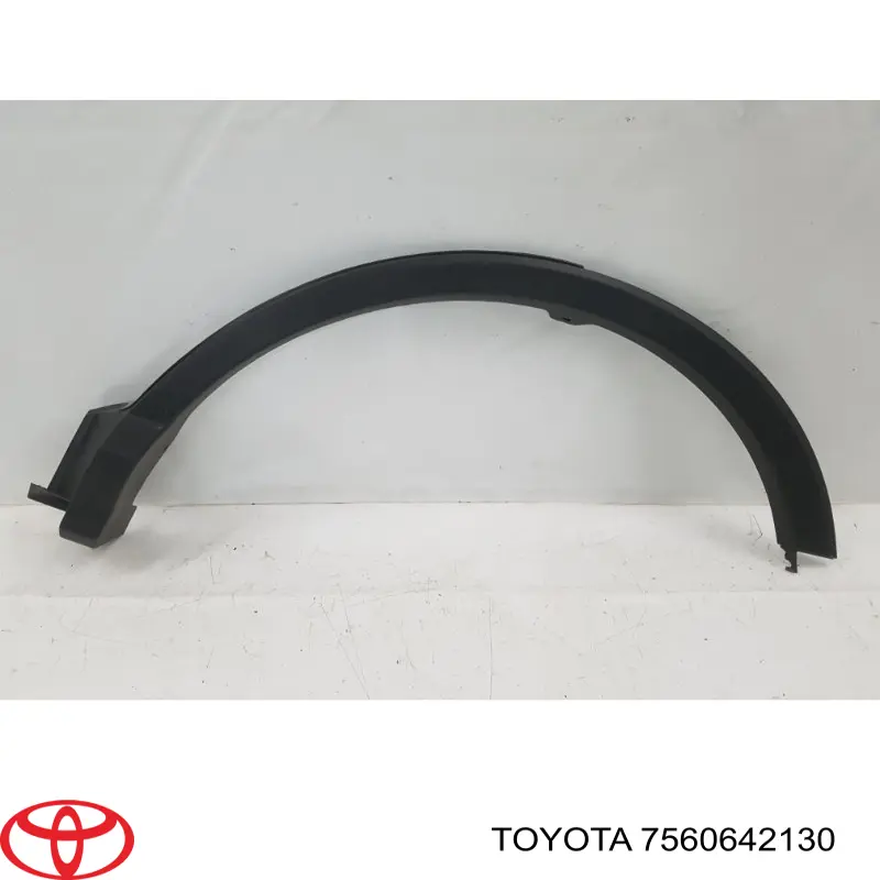 Extensión de la aleta trasera izquierda 7560642130 Toyota