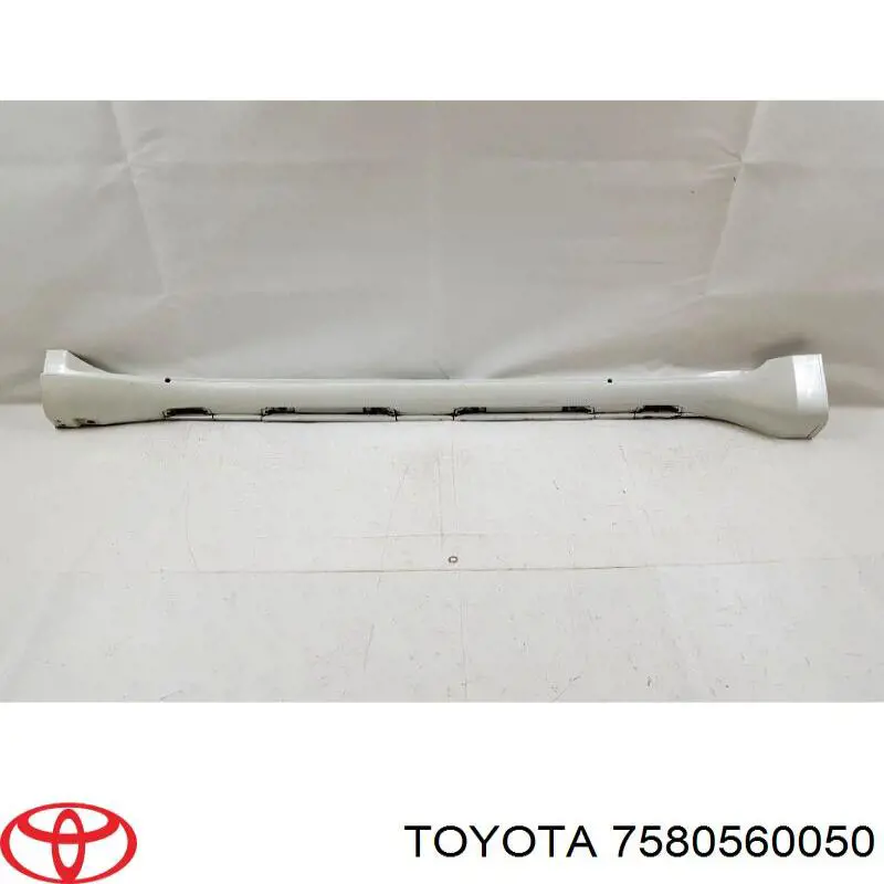 7580560050 Toyota Moldura exterior derecha del umbral