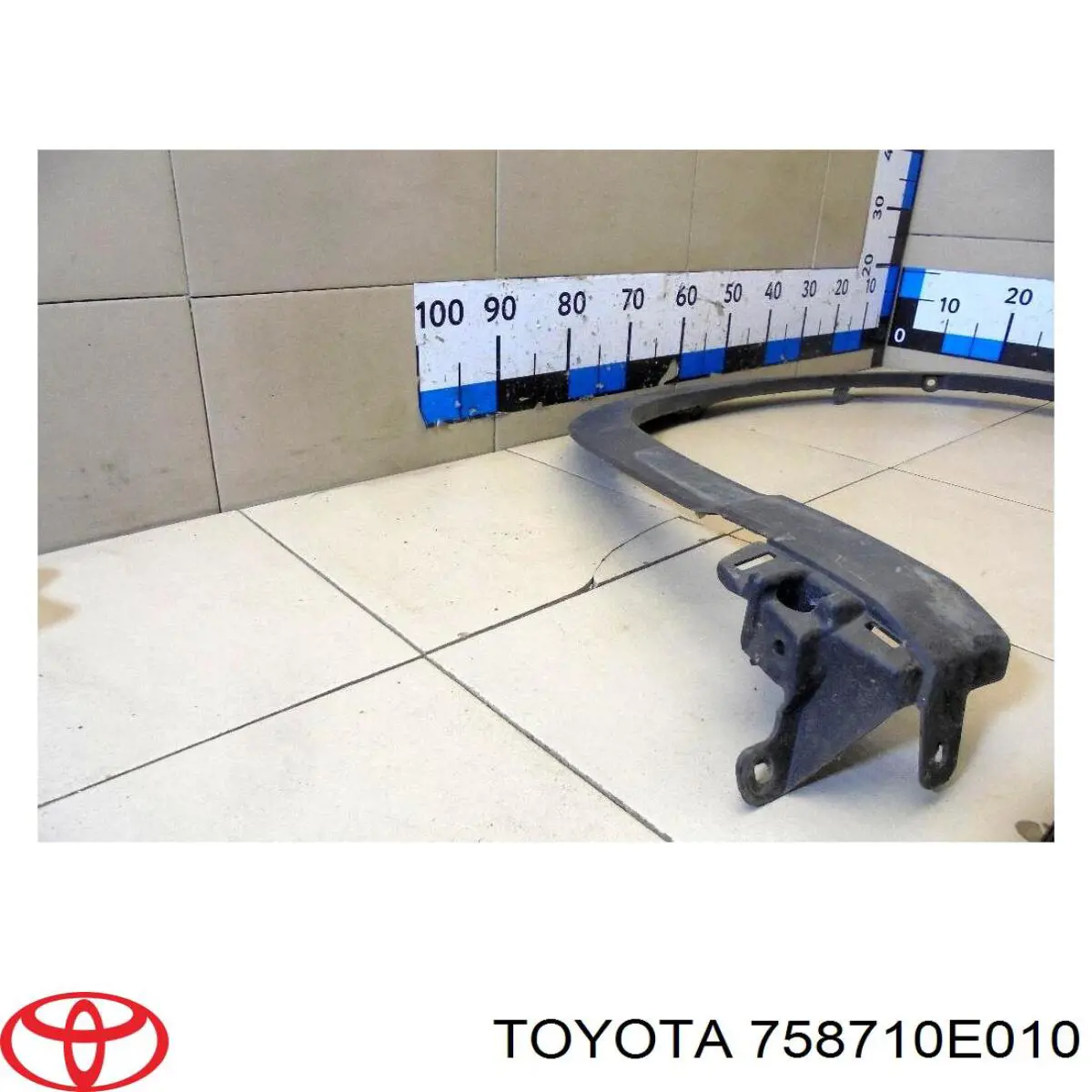 758710e010 Toyota ensanchamiento, guardabarros delantero derecho