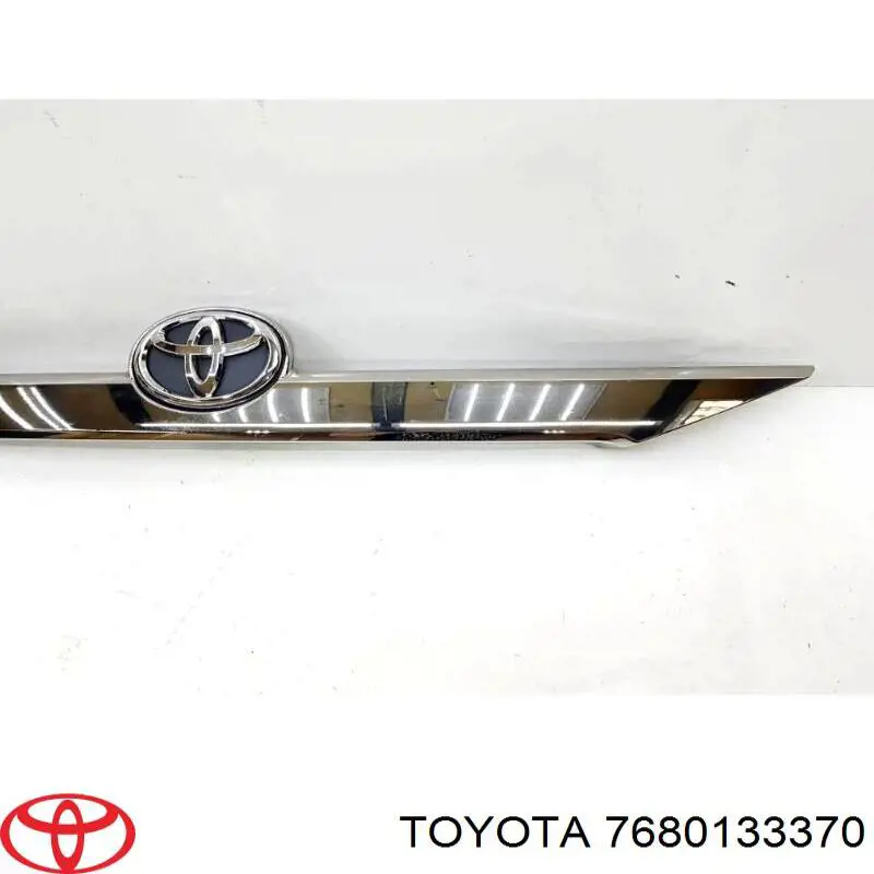 Listón embellecedor/protector, puerta de maletero Toyota Camry (V50)