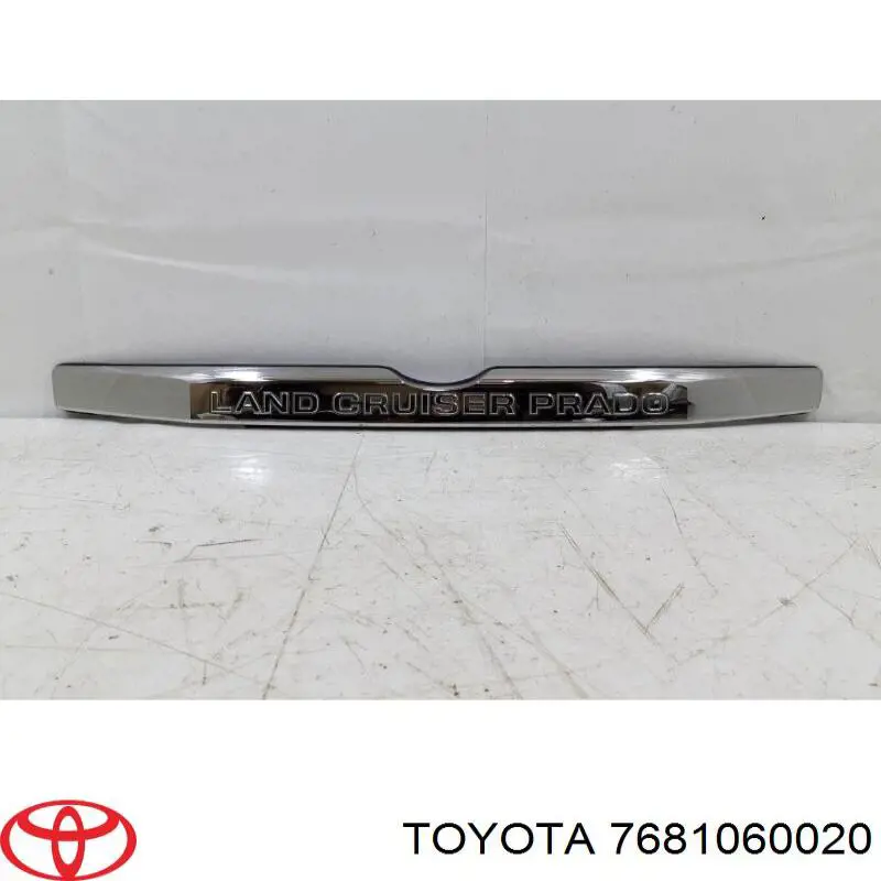 Comprar 7681060020 Toyota Moldura de tapa de maletero