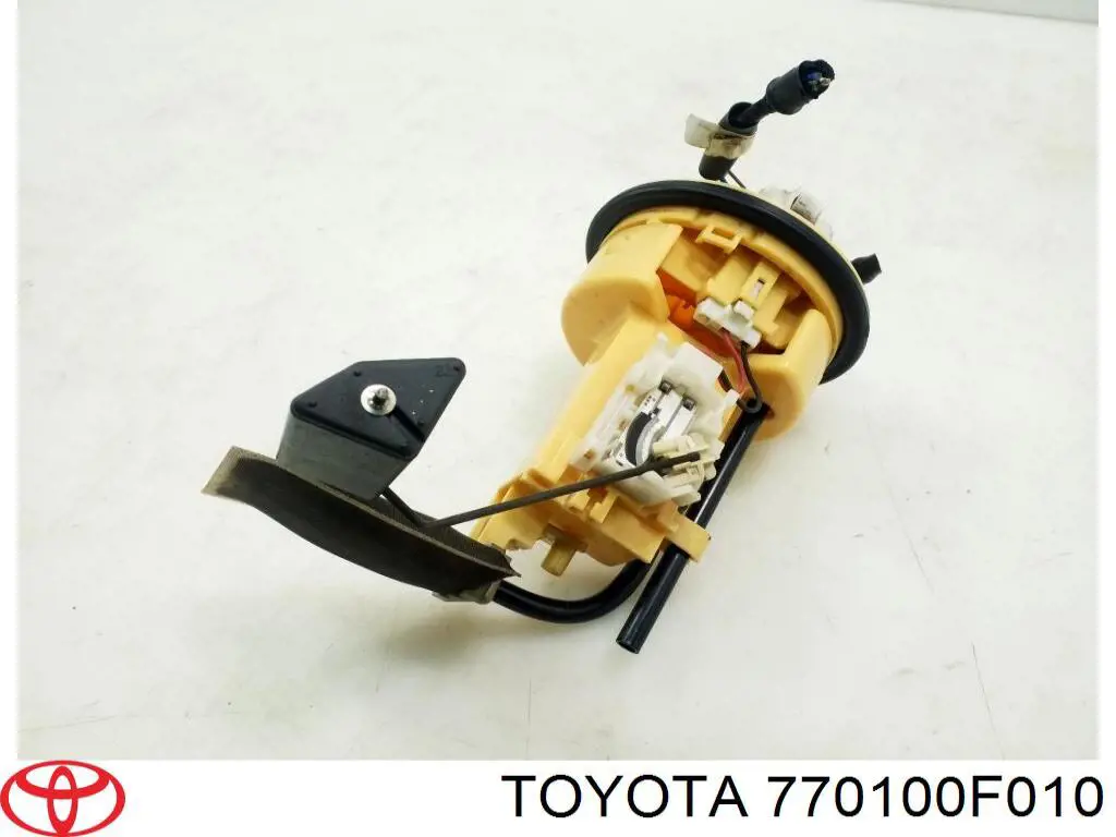 770100F010 Toyota