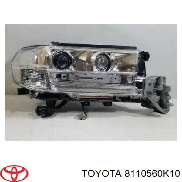 8110560K10 Toyota Luz derecha