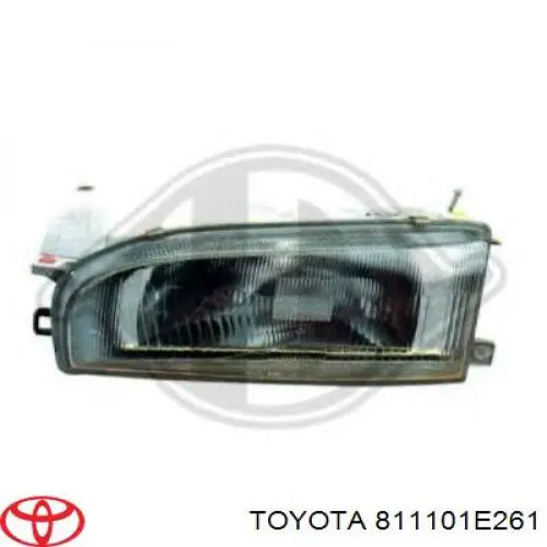 811101E231 Toyota faro derecho