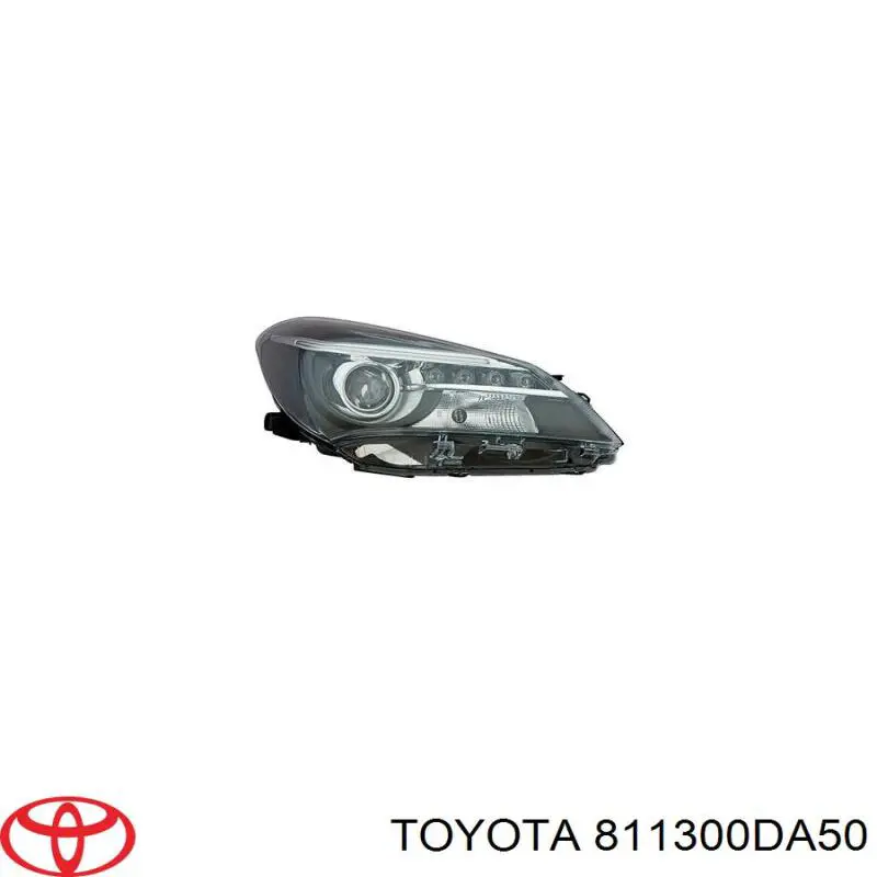 811300DA50 Toyota faro derecho