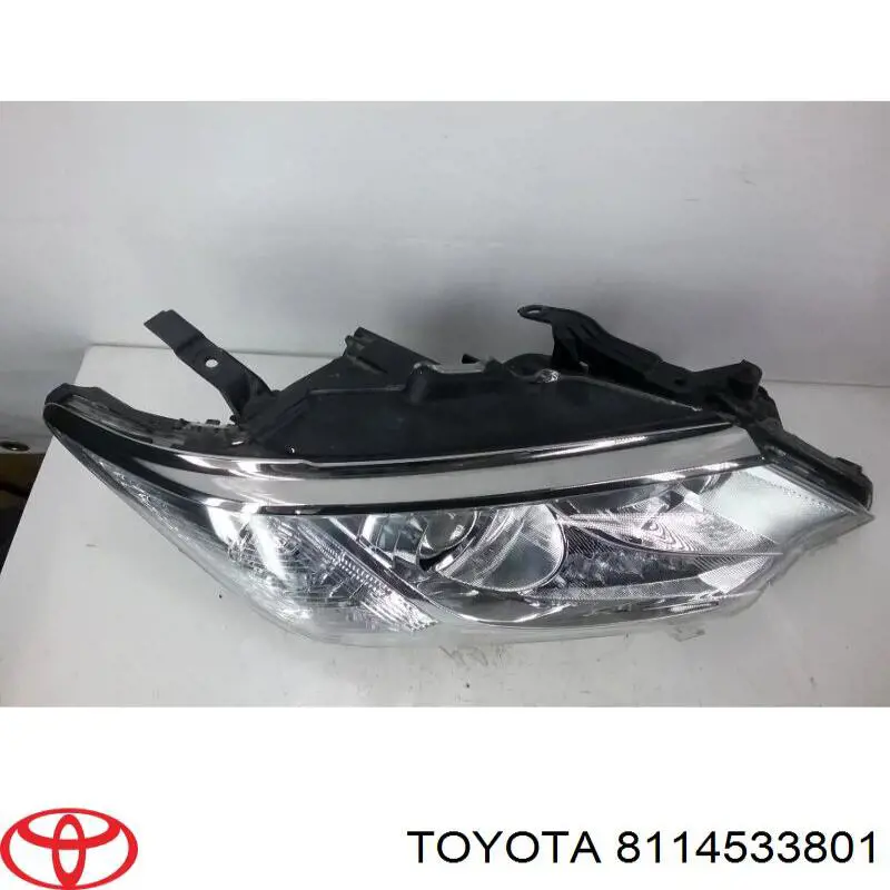 Comprar 8114533801 Toyota Faro derecho