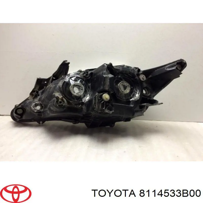 8114533B00 Toyota Luz derecha