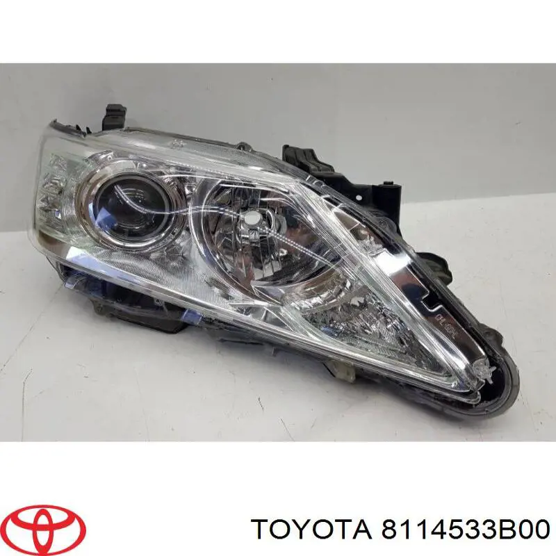 8114533B00 Toyota faro derecho