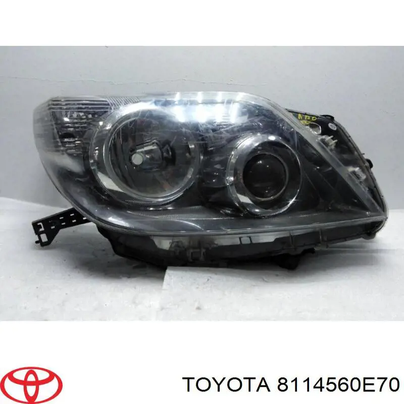 Faro derecho Toyota 8114560E70 precio, desde 688,68 EUR