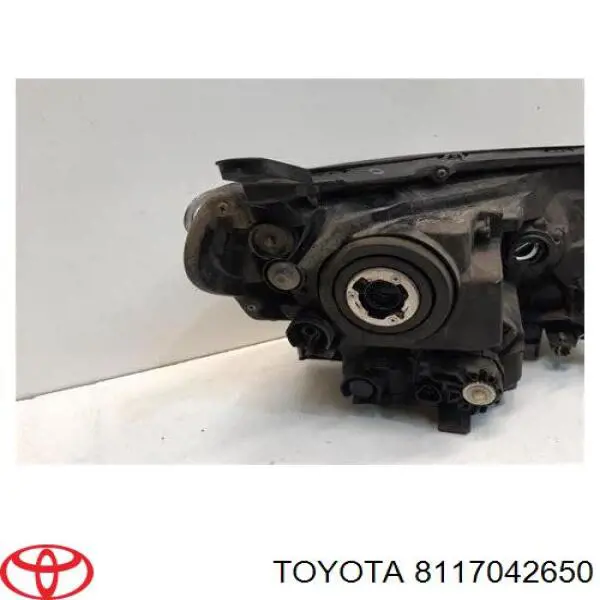 Faro izquierdo 8117042650 Toyota