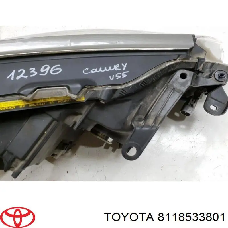 Faro Toyota 8118533801 precio, desde 482,68 EUR