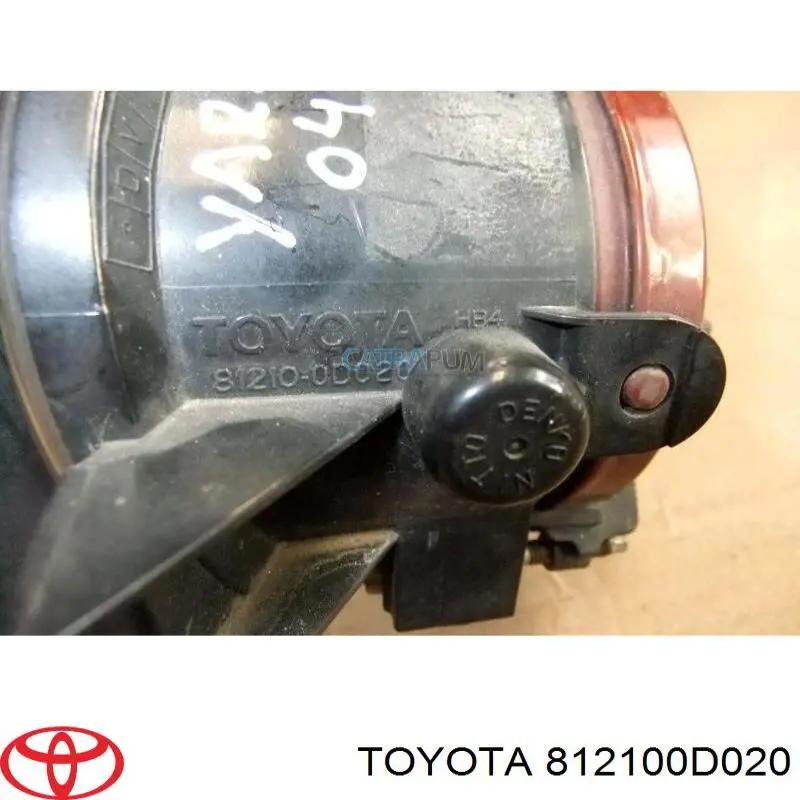 812100D020 Toyota faro antiniebla derecho