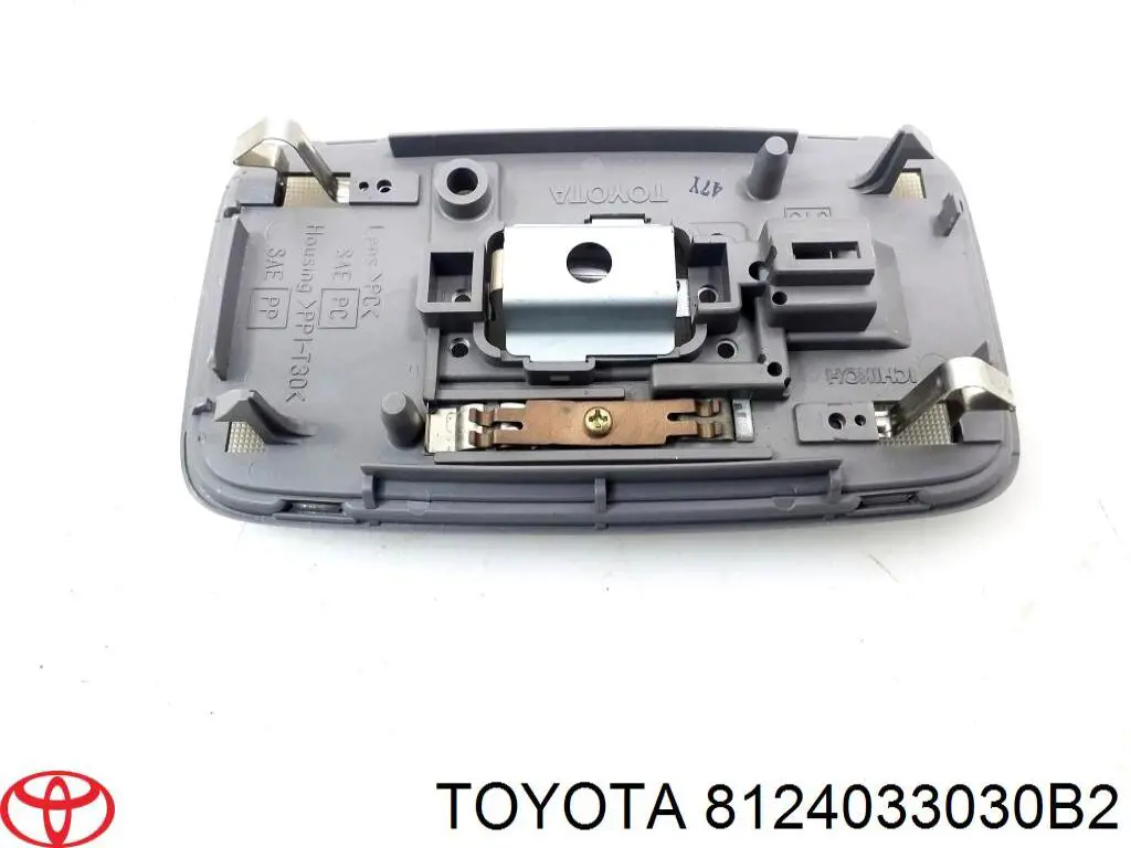 8124033030B2 Toyota