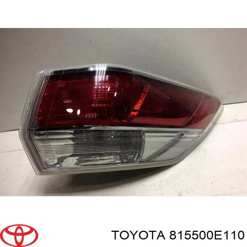 Comprar 815500E110 Toyota Piloto trasero exterior derecho