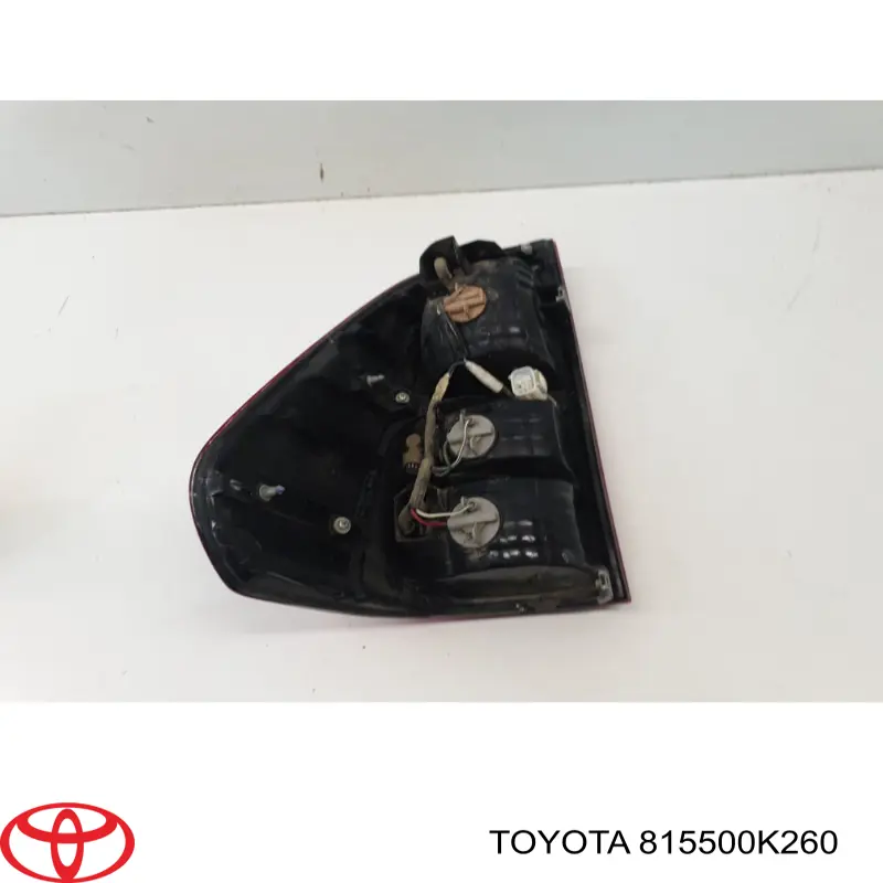 Piloto trasero derecho Toyota 815500K260 precio, desde 132,21 EUR