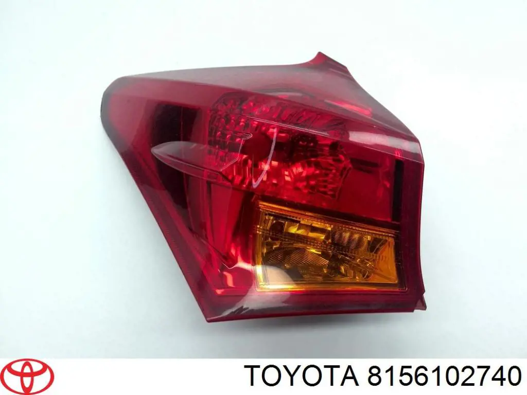 Piloto trasero exterior izquierdo Toyota 8156102740 precio, desde 91,48 EUR