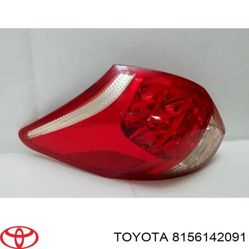Piloto trasero izquierdo 8156142091 Toyota